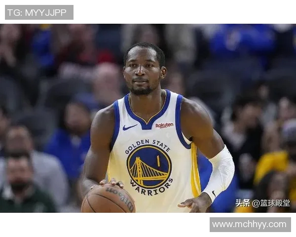 勇士替补挖双核！理查德统治攻守打成最佳配角，霍福德关键球破局